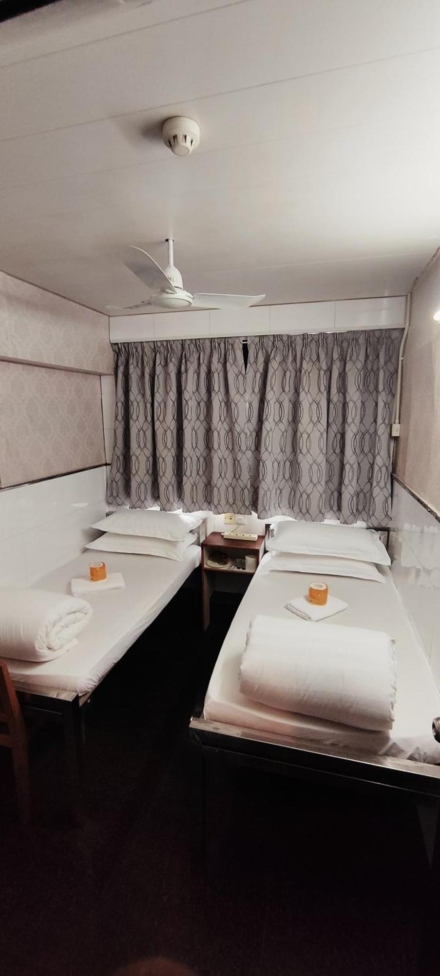 Four Seasons Hostel Hongkong Buitenkant foto