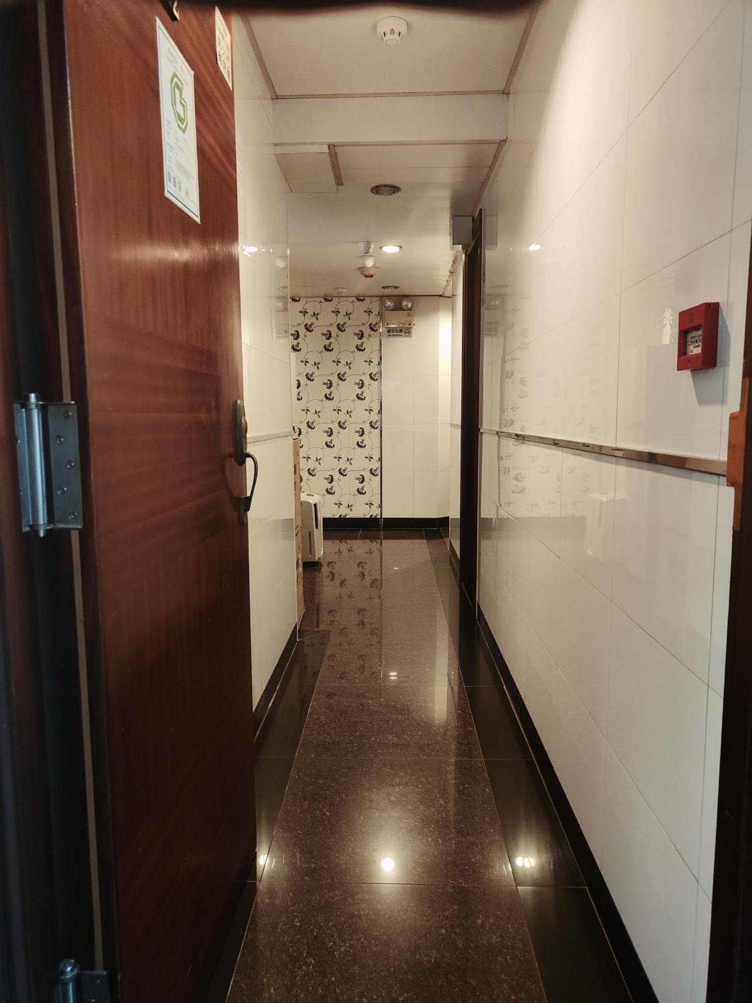 Four Seasons Hostel Hongkong Buitenkant foto
